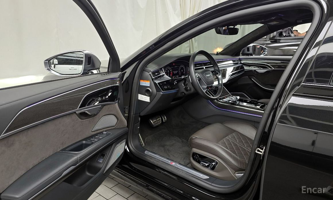 Audi S8 (D5) 4.0 TFSI Quattro LWB №11