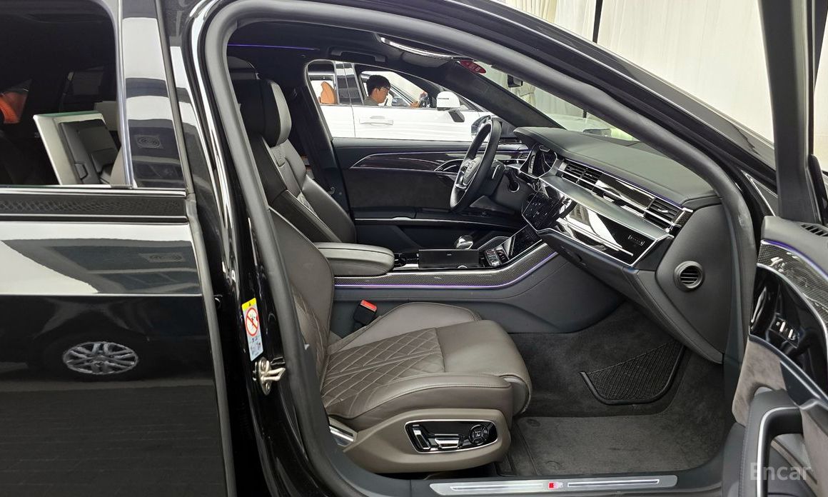 Audi S8 (D5) 4.0 TFSI Quattro LWB №12