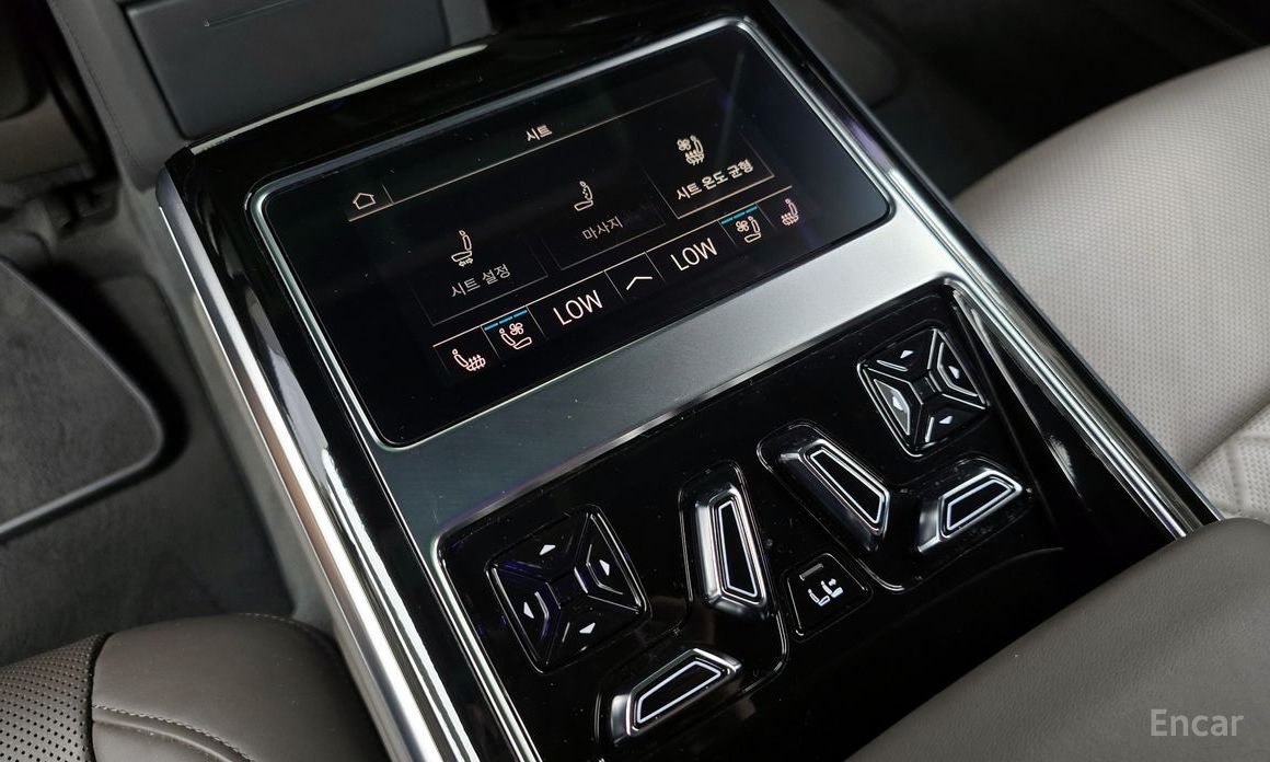 Audi S8 (D5) 4.0 TFSI Quattro LWB №20
