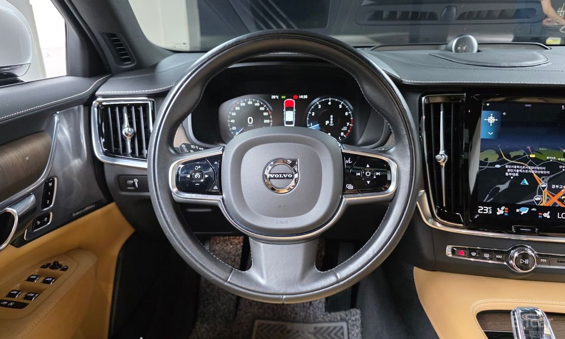 Volvo S90B5 Inspiration №15