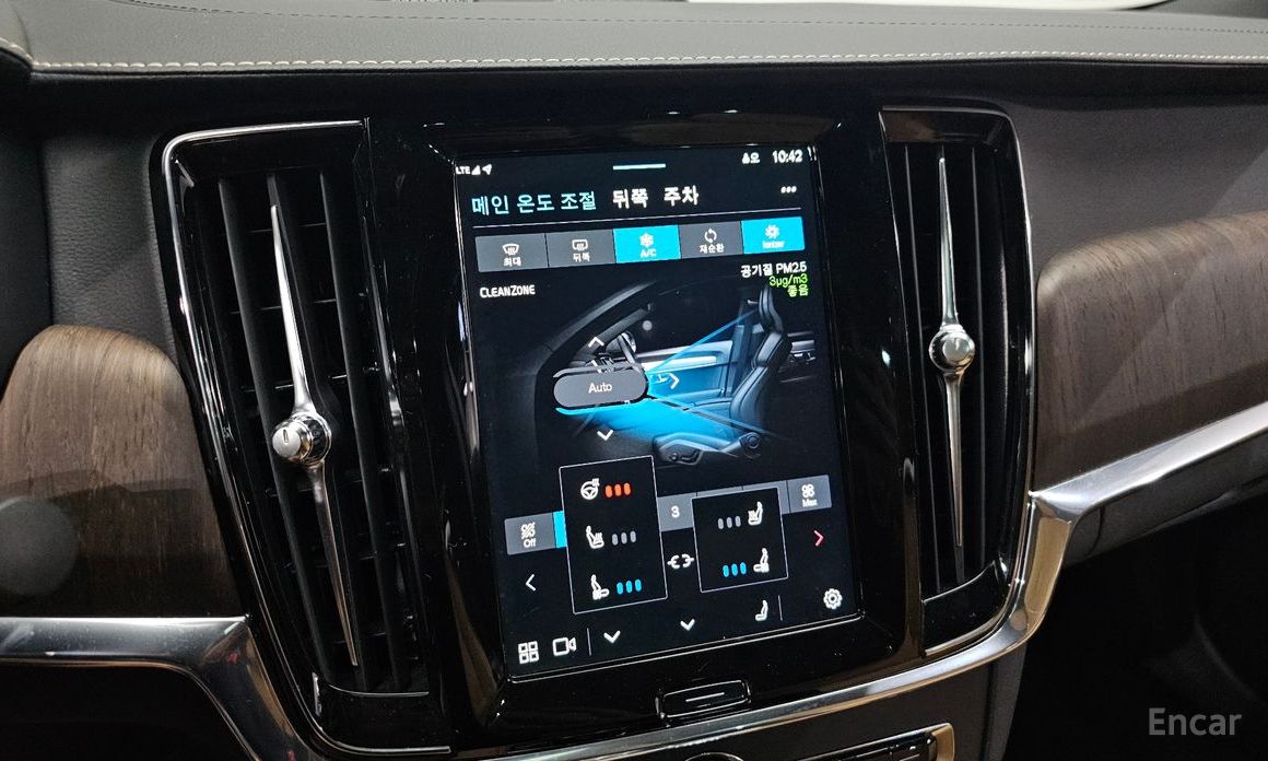 S90B6 AWD Inscriptions90b6 AWD INSCRIPTIONS90B6 18