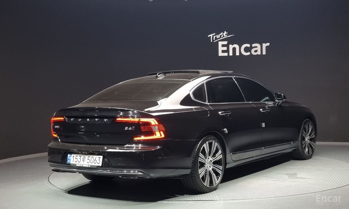 S90B6 AWD Inscriptions90b6 AWD INSCRIPTIONS90B6 3