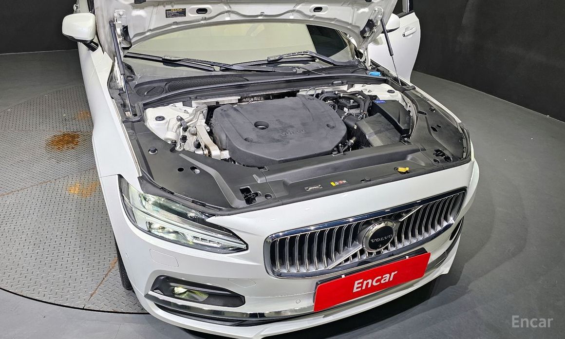 S90B6 AWD Inscriptions90b6 AWD INSCRIPTIONS90B6 7