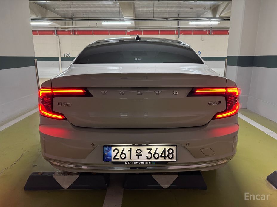 S90B6 AWD Inscriptions90b6 AWD INSCRIPTIONS90B6 4