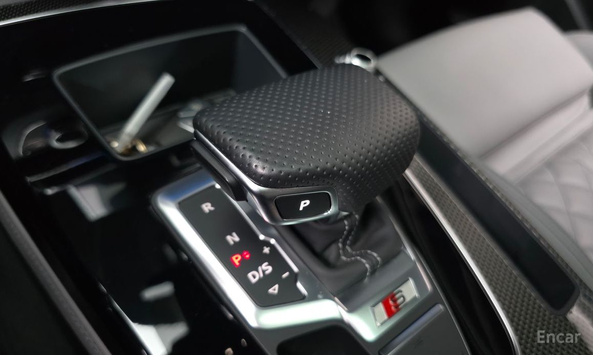SQ5 (FY) 3.0 TFSI Quattro 9