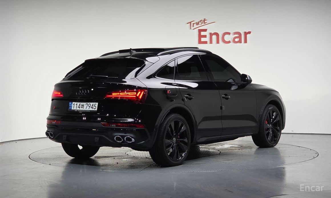 SQ5 (FY) 3.0 TFSI Quattro Sportback 3