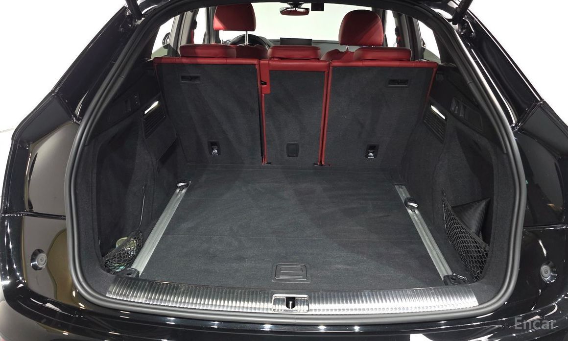 SQ5 (FY) 3.0 TFSI Quattro Sportback 21
