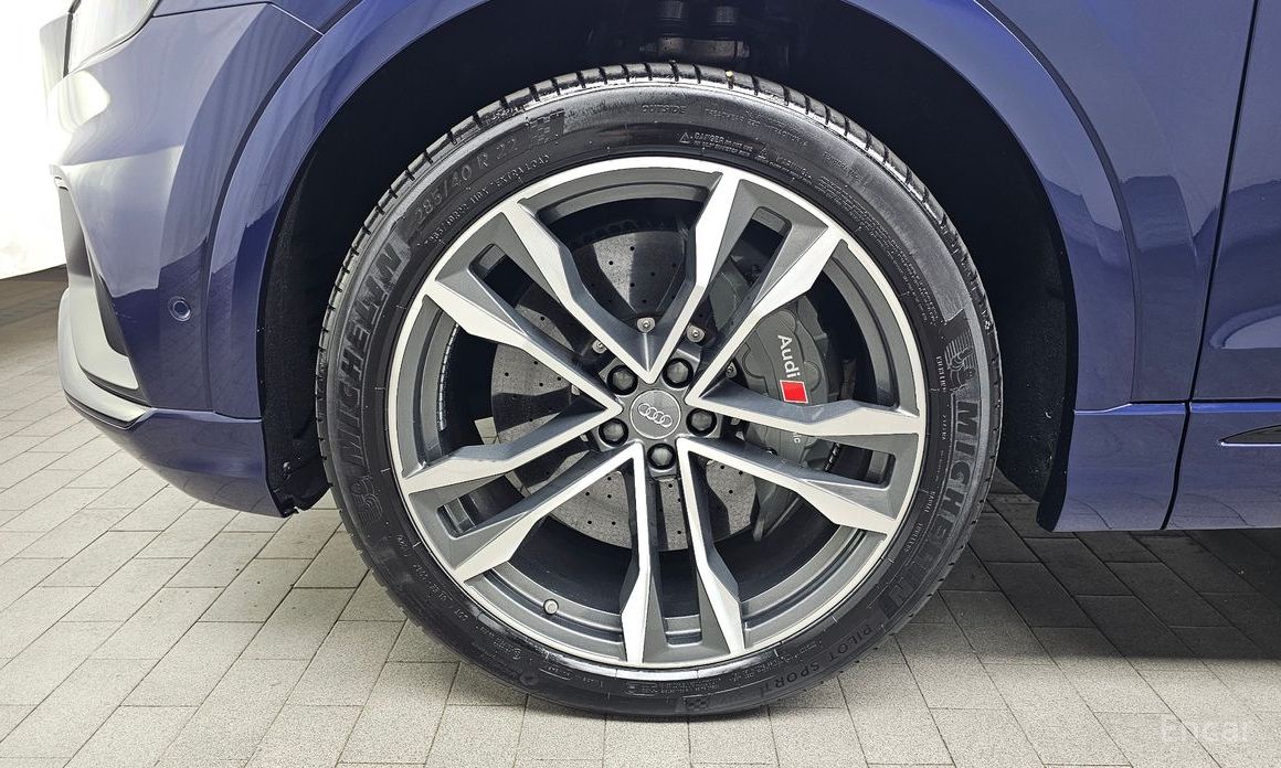 SQ8 (4M) 4.0 TDI Quattro 6