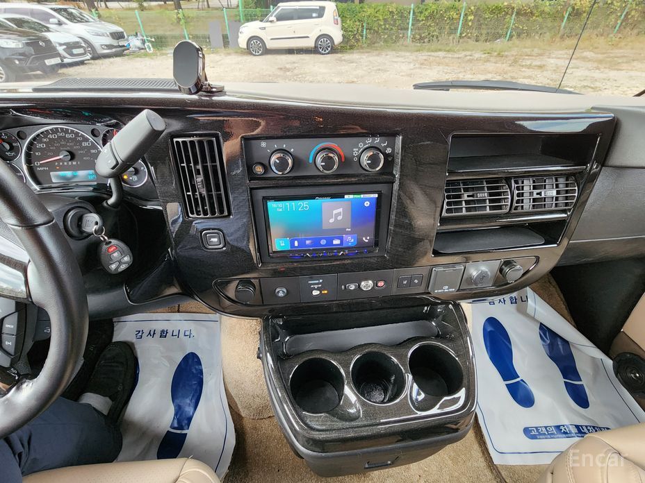Jeep Savannah 6.0 №8