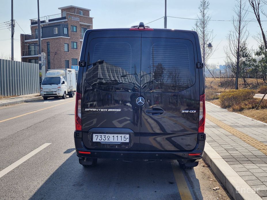 Mercedes-Benz Sprinter 3. 0 Diesel W907 №5