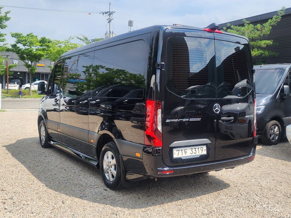 Mercedes-Benz Sprinter 3. 0 Diesel W907 №3