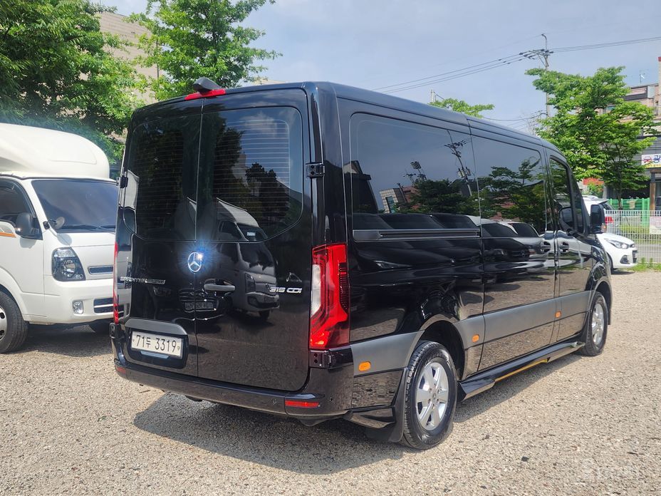 Mercedes-Benz Sprinter 3. 0 Diesel W907 №13