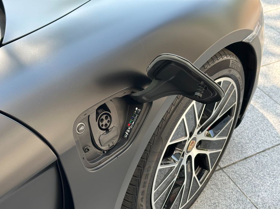Porsche Taikan 4S №17