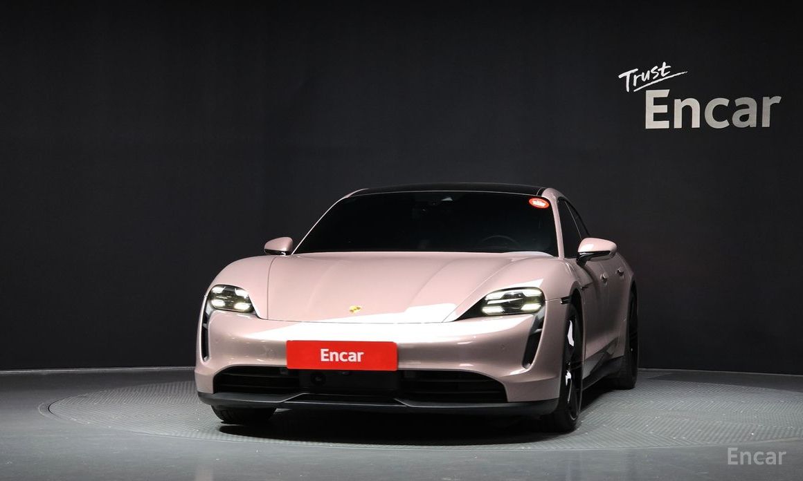 Porsche Taikan 4S №4