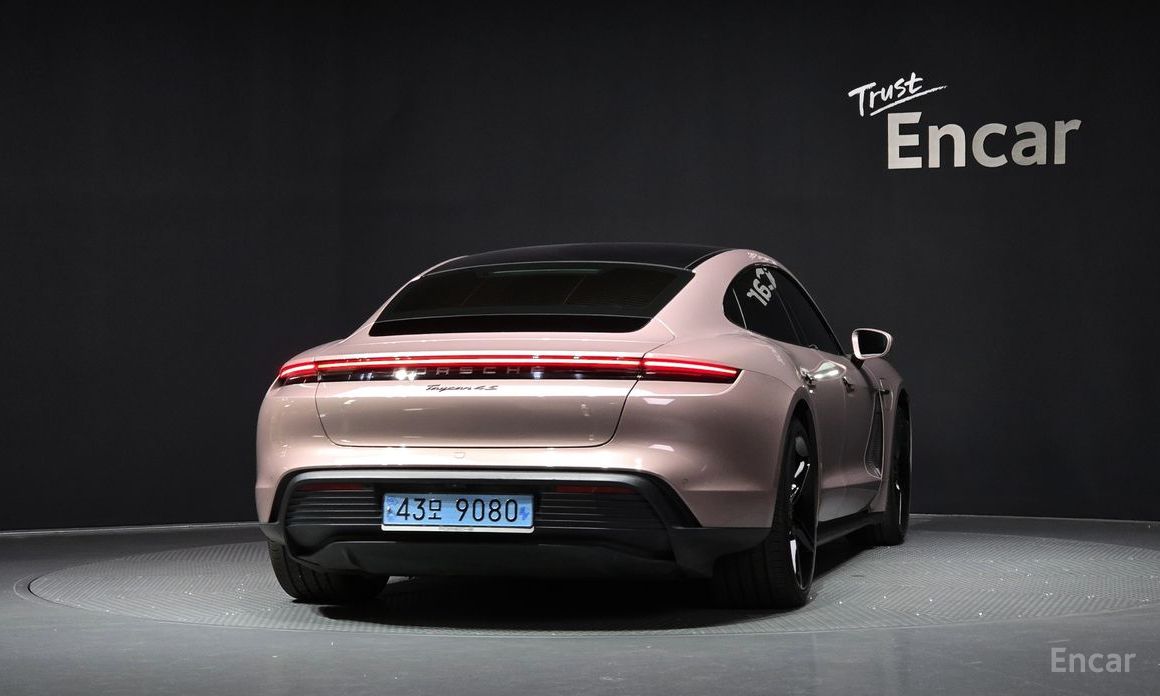 Porsche Taikan 4S №5