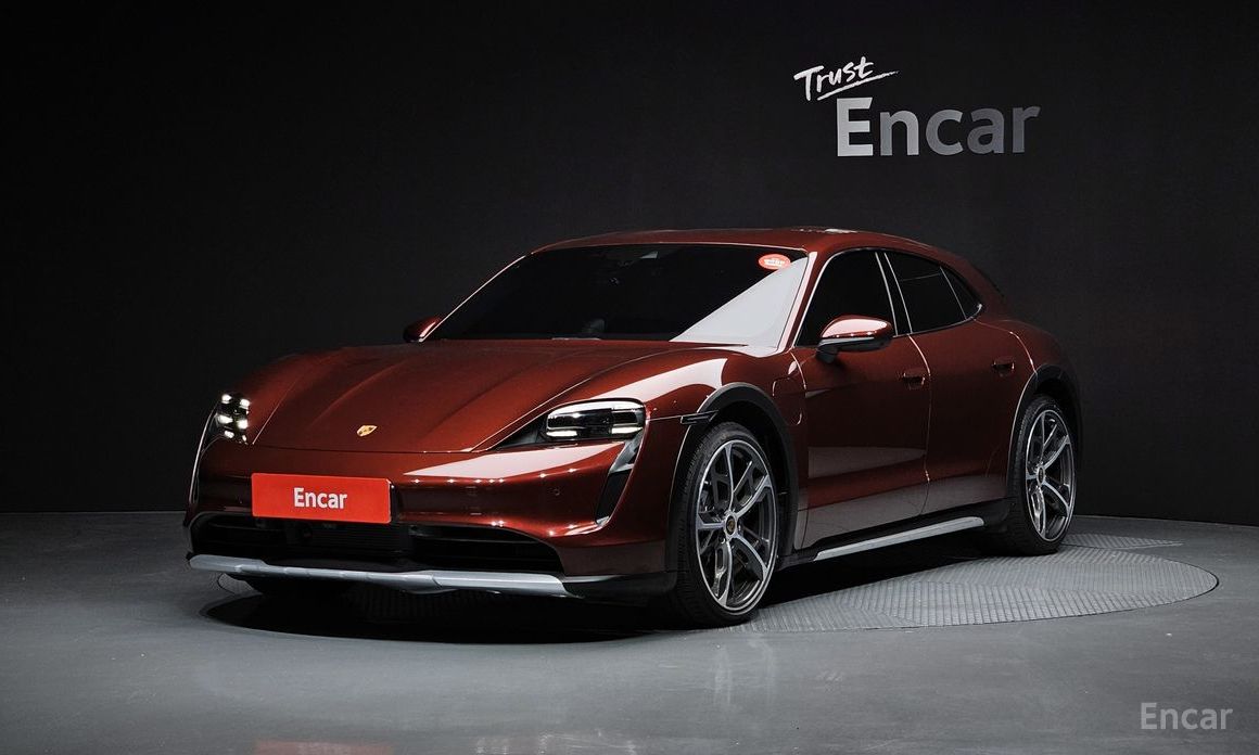 Porsche Taikan 4 Cross Turismo №2