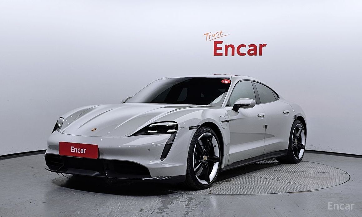 Porsche Taikan Turbo S №2