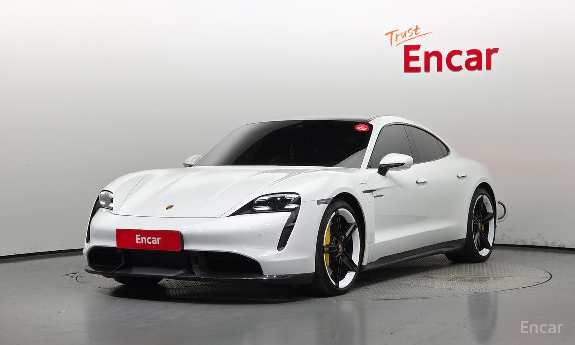 Porsche Taikan Turbo S №2