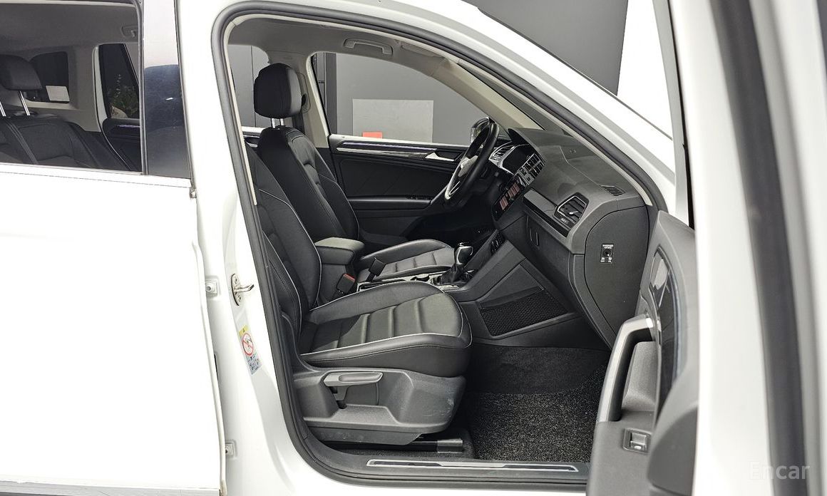 Tiguan 2nd Generation 2.0 TDI 4 Motion Premium 12
