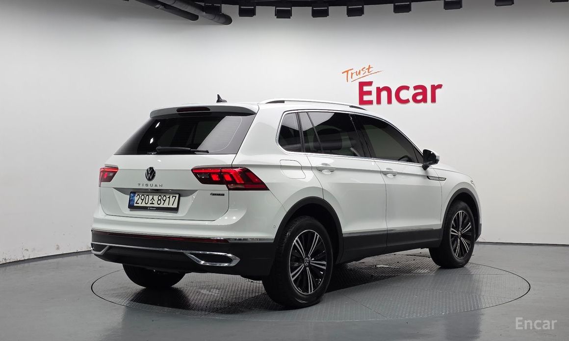 Volkswagen Tiguan 2nd Generation 2.0 TDI 4 Motion Premium №3