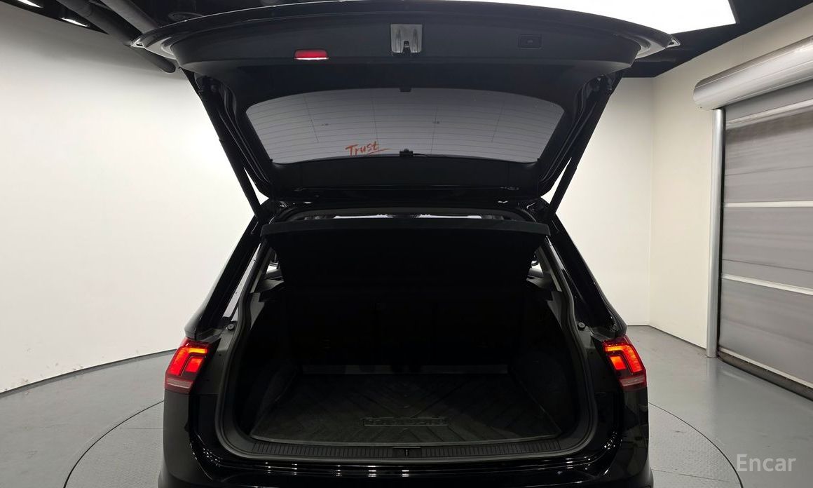 Volkswagen Tiguan 2nd Generation 2.0 TDI 4 Motion Premium №21