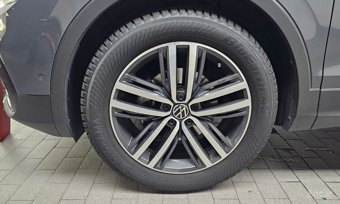 Volkswagen Tiguan 2nd Generation 2.0 TDI 4 Motion Prestige №6