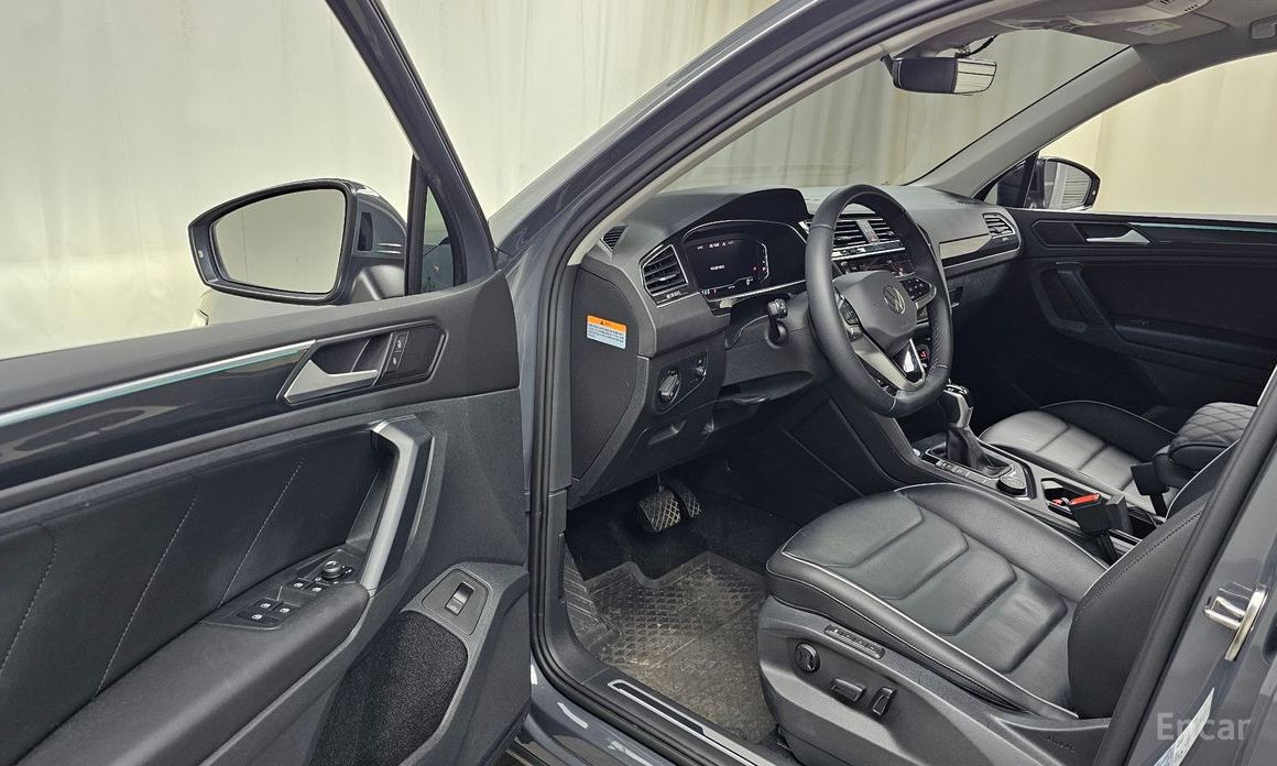 Volkswagen Tiguan 2nd Generation 2.0 TDI 4 Motion Prestige №11