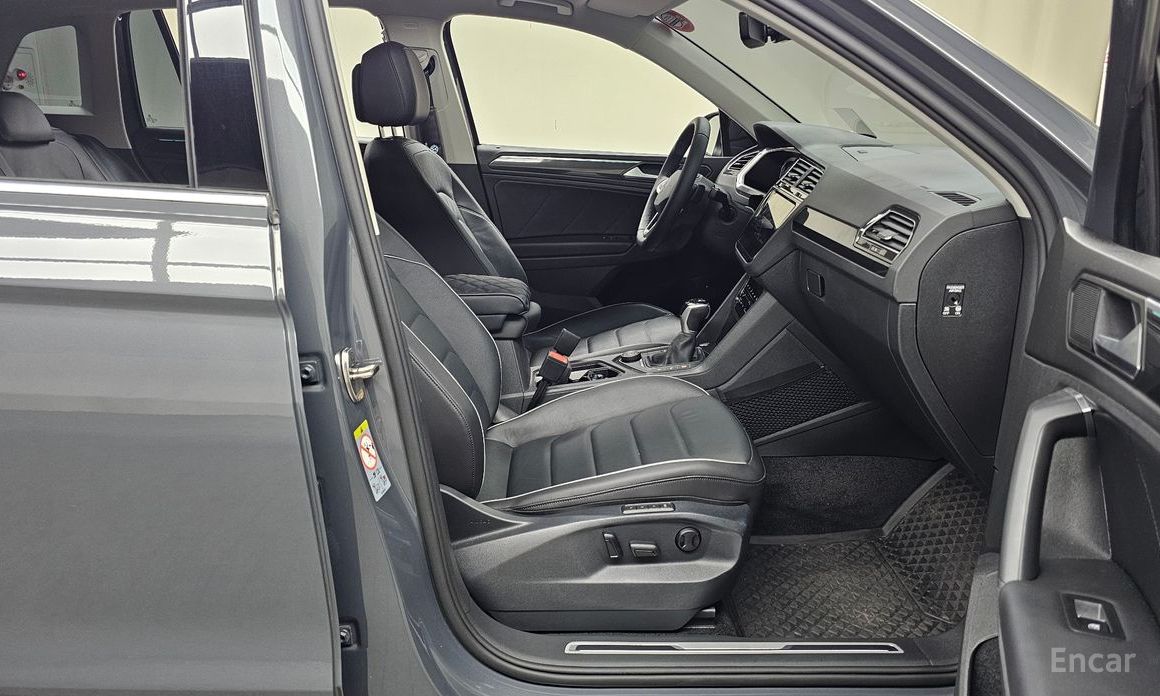 Volkswagen Tiguan 2nd Generation 2.0 TDI 4 Motion Prestige №12