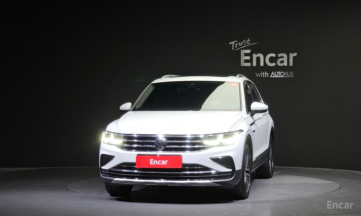 Tiguan 2nd Generation 2.0 TDI 4 Motion Prestige 4