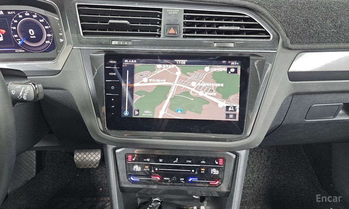 Tiguan 2nd Generation 2.0 TDI 4 Motion Prestige 16