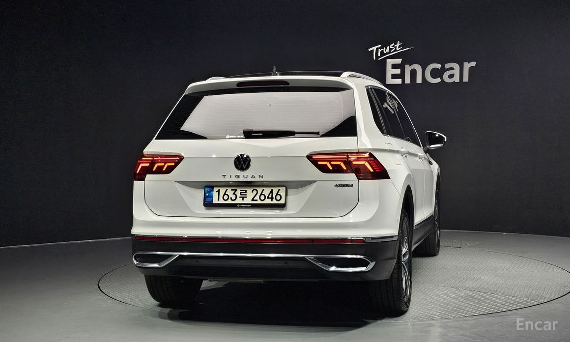 Tiguan 2nd Generation 2.0 TDI 4 Motion Prestige 5