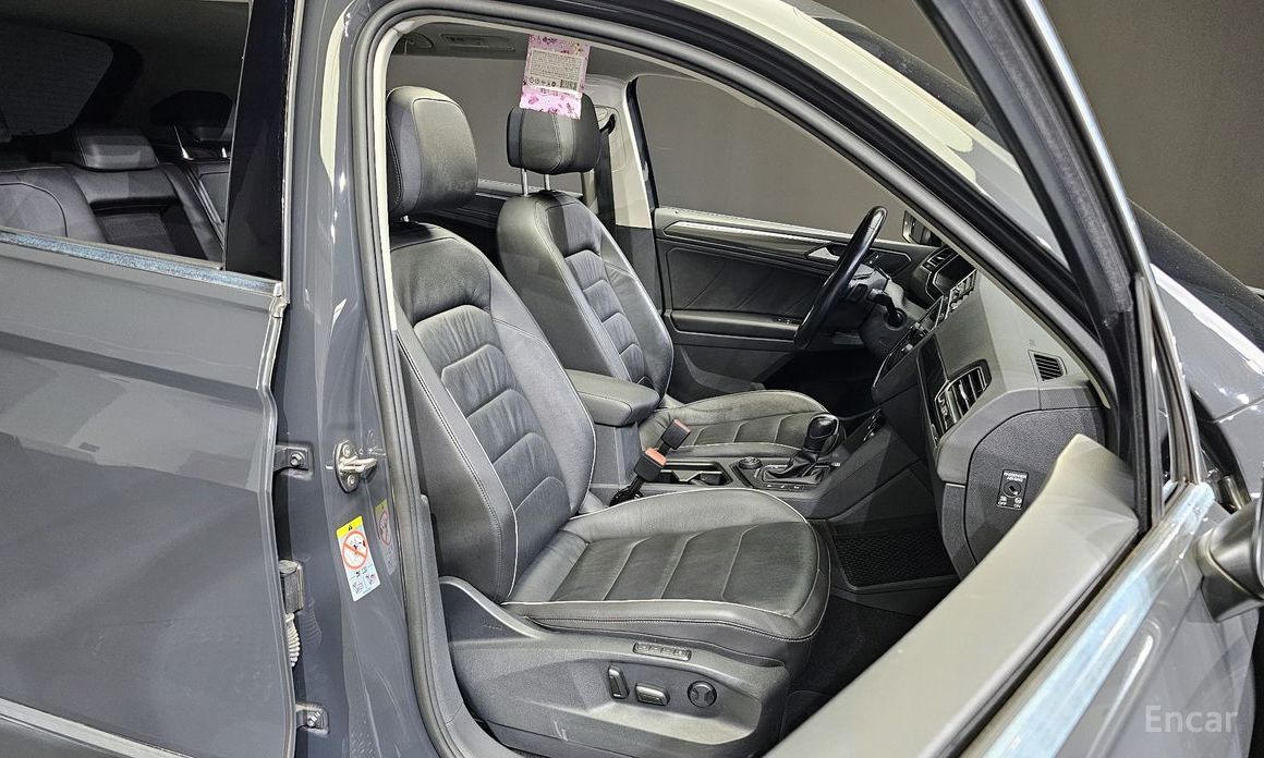 Tiguan 2nd Generation 2.0 TDI 4 Motion Prestige 13