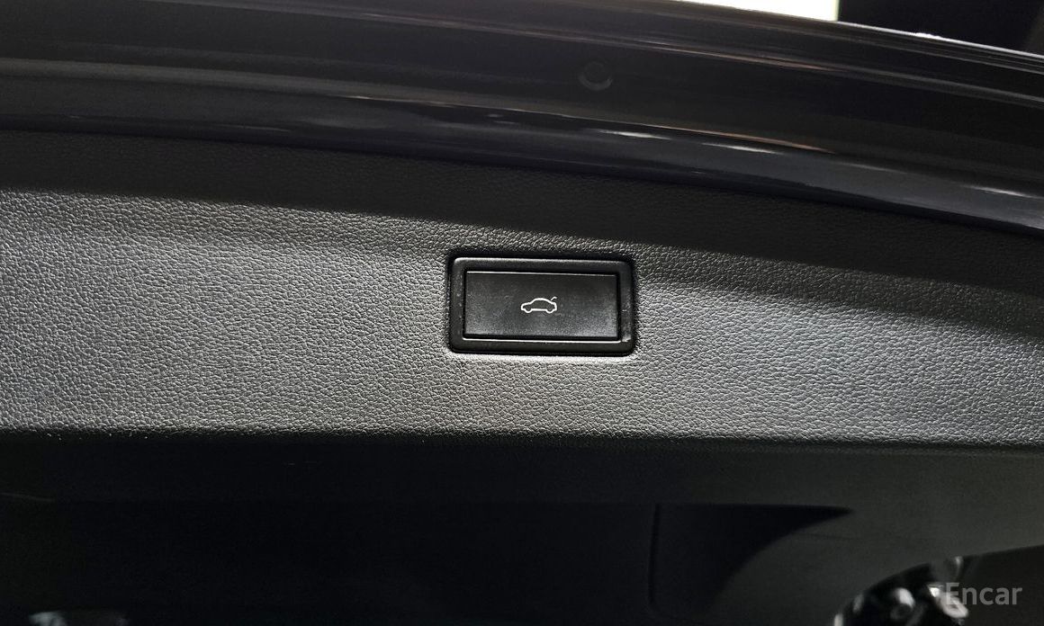 Tiguan 2nd Generation 2.0 TDI 4 Motion Prestige 20