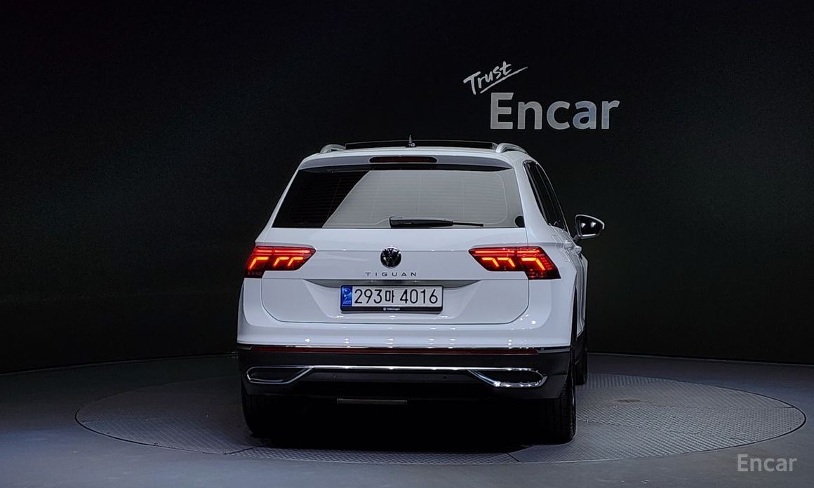 Volkswagen Tiguan 2nd Generation 2.0 TDI Prestige №5