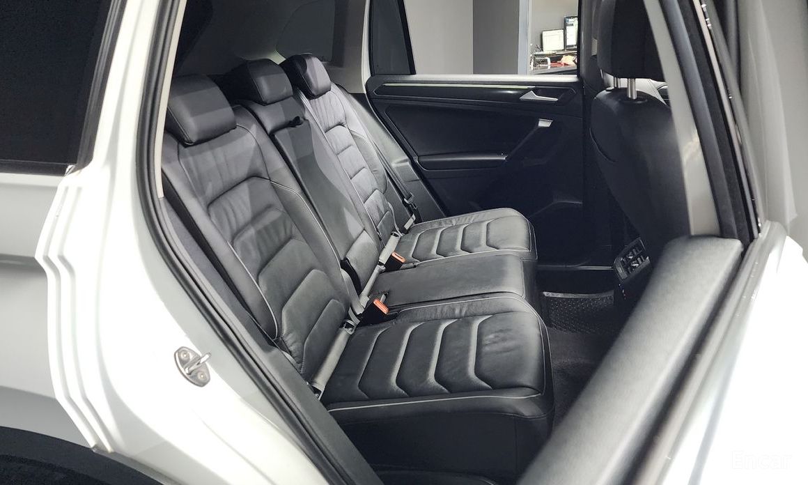 Volkswagen Tiguan 2nd Generation 2.0 TDI Prestige №13