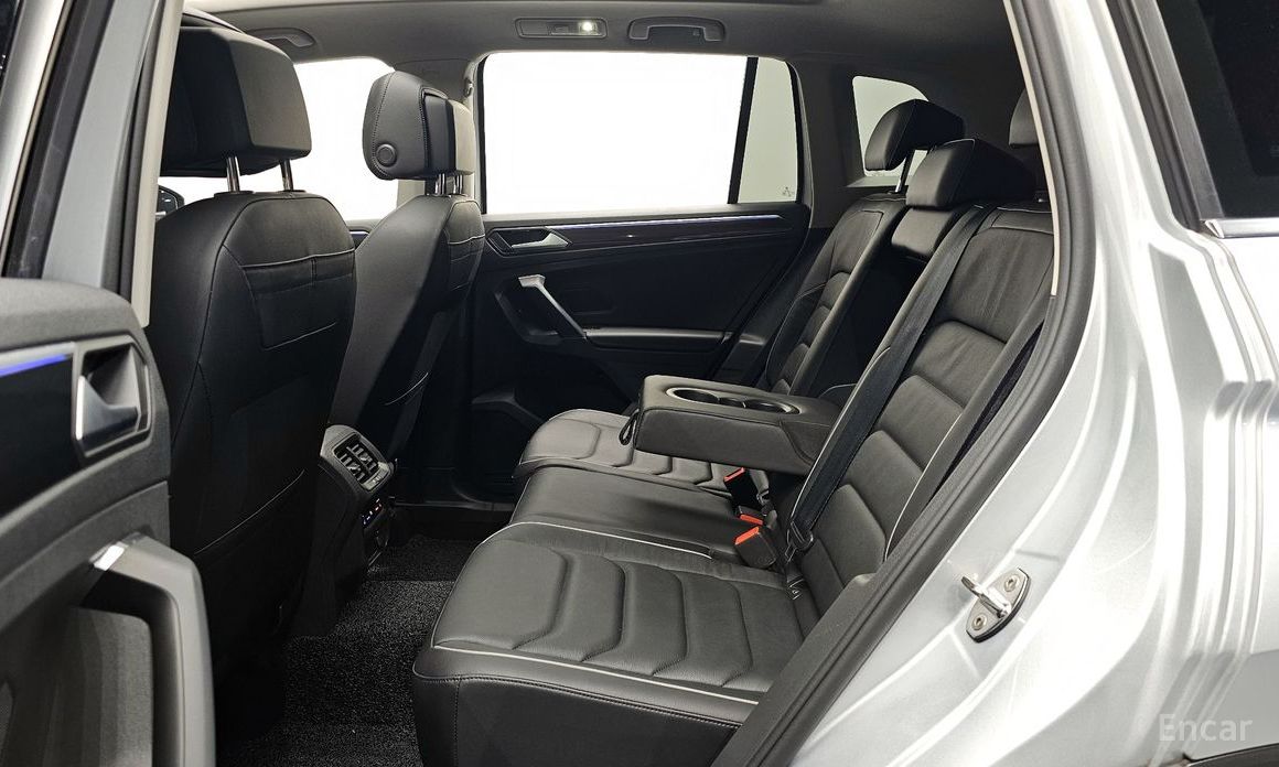 Volkswagen Tiguan 2nd Generation 2.0 TDI Prestige №13