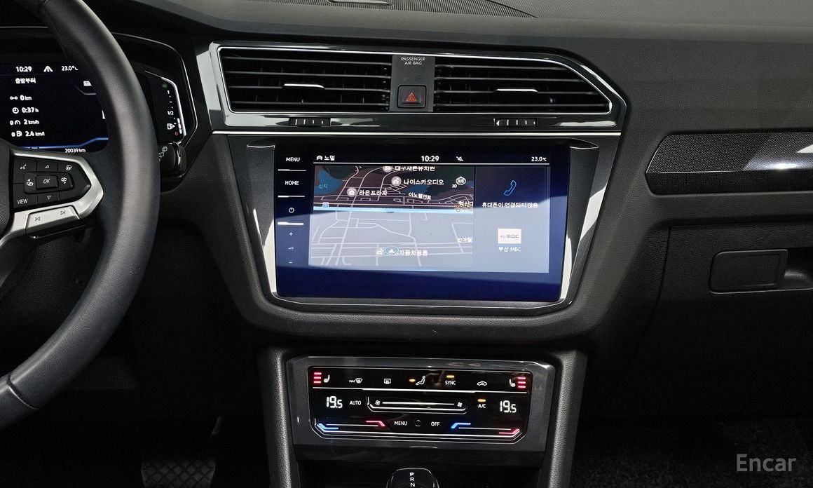 Volkswagen Tiguan 2nd Generation 2.0 TDI Prestige №15