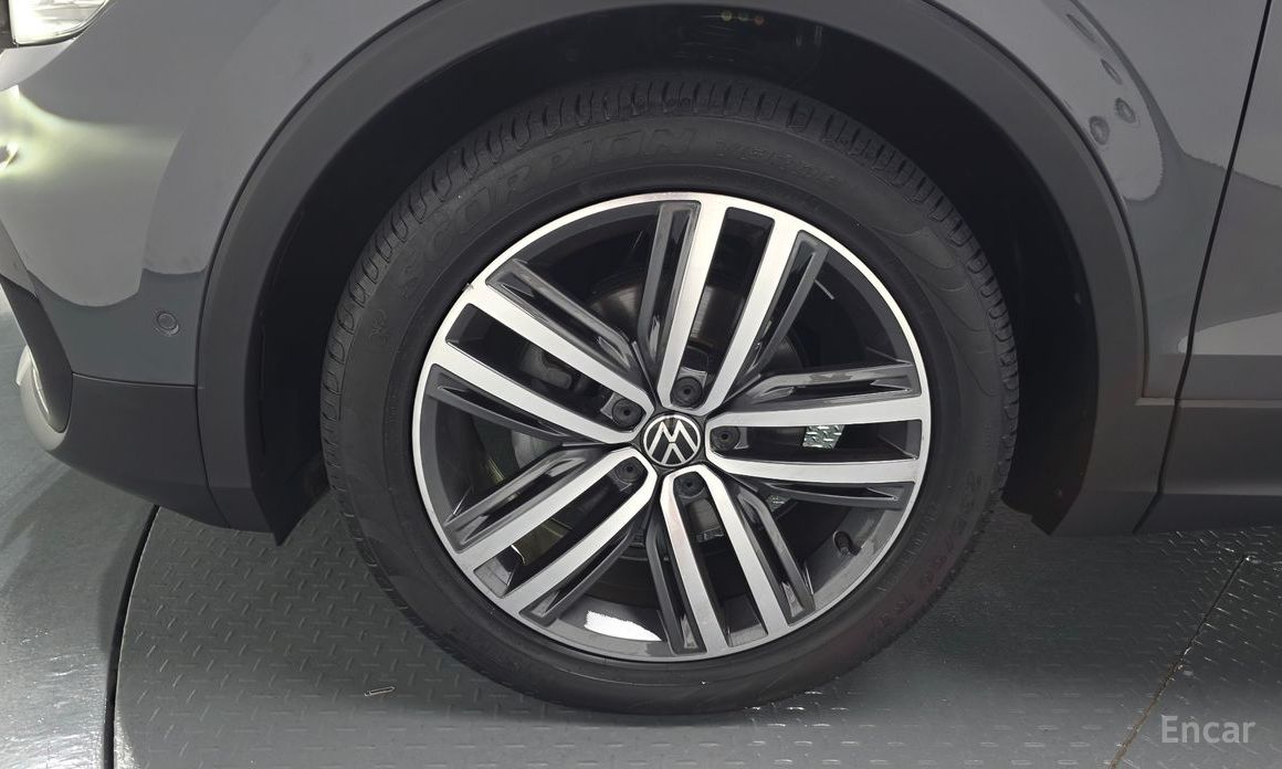 Volkswagen Tiguan 2nd Generation 2.0 TDI Prestige №5