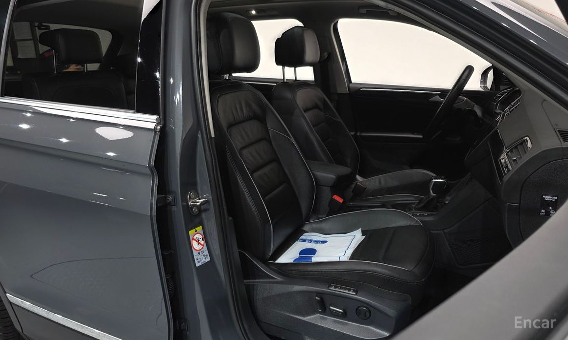 Volkswagen Tiguan 2nd Generation 2.0 TDI Prestige №10