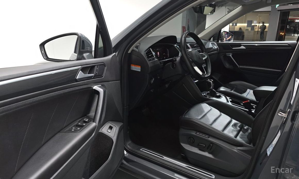 Volkswagen Tiguan 2nd Generation 2.0 TDI Prestige №11