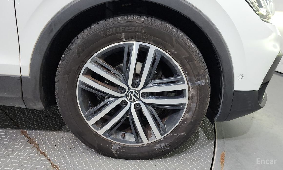 Volkswagen Tiguan 2nd Generation 2.0 TDI Prestige №6