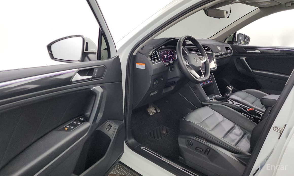 Volkswagen Tiguan 2nd Generation 2.0 TDI Prestige №11