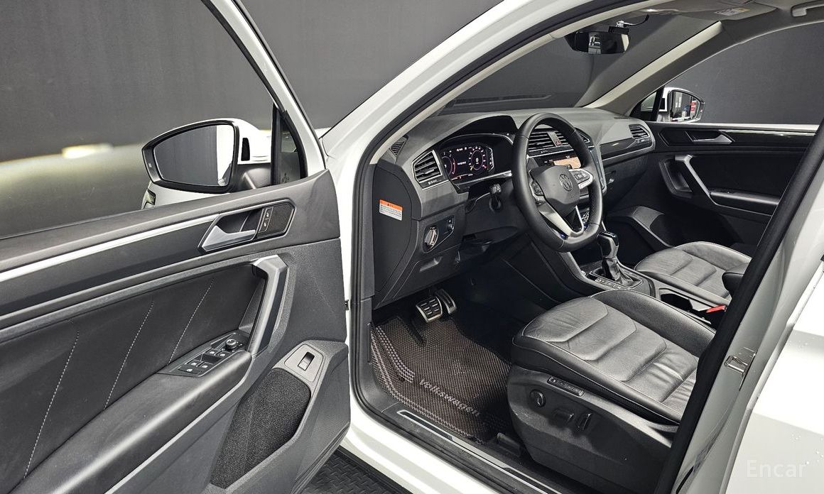 Tiguan 2nd Generation 2.0 TDI Prestige 13