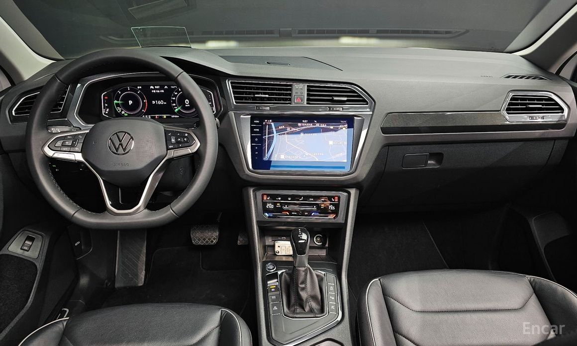 Volkswagen Tiguan 2nd Generation 2.0 TDI Prestige №8