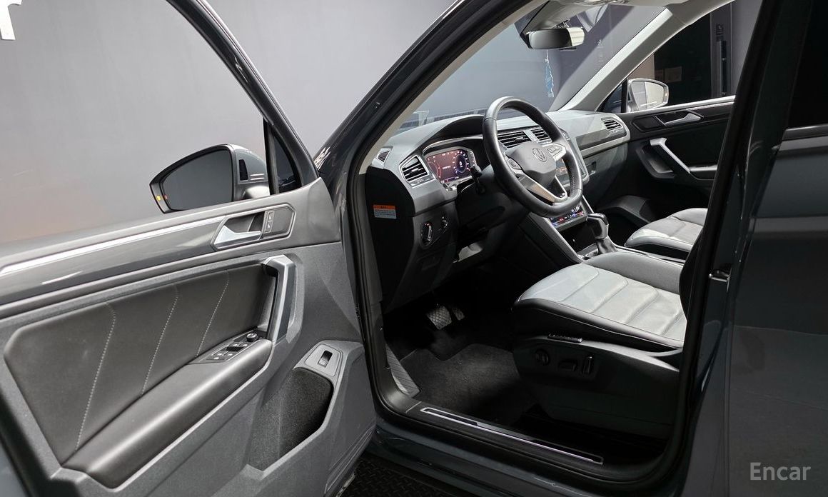 Tiguan 2nd Generation 2.0 TDI Prestige 11