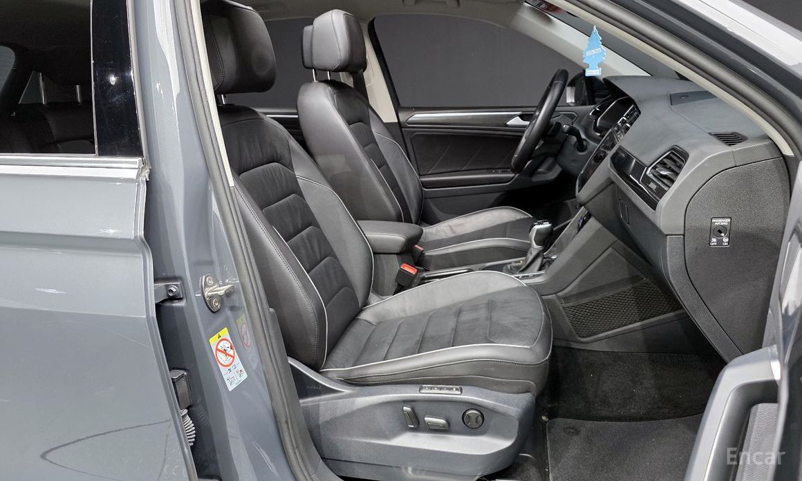 Tiguan 2nd Generation 2.0 TDI Prestige 12