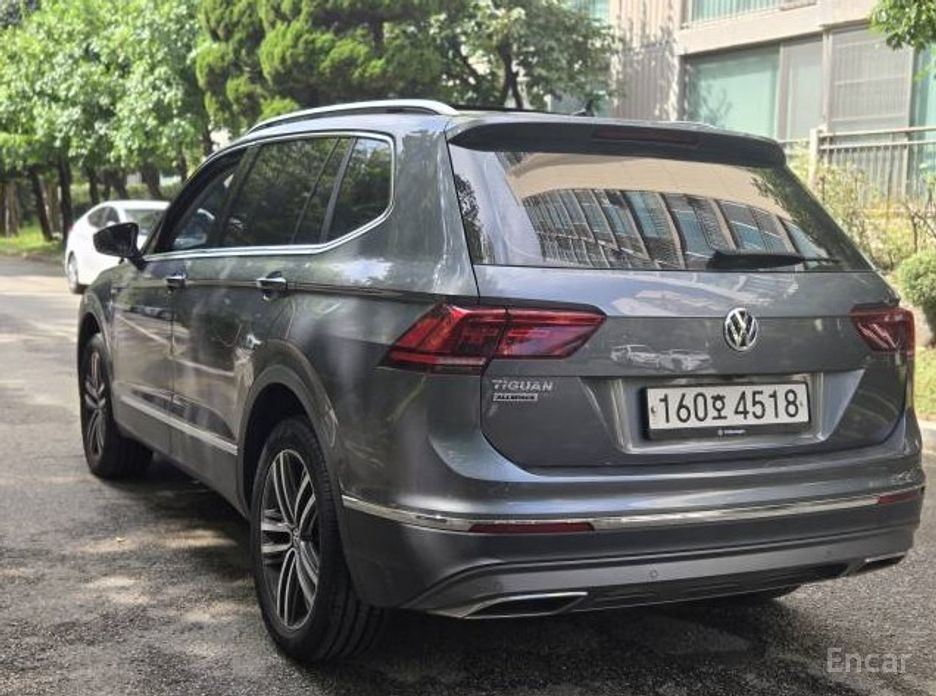 Volkswagen Tiguan Allspace 2.0 TDI Prestige №6