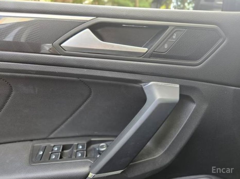 Volkswagen Tiguan Allspace 2.0 TDI Prestige №18