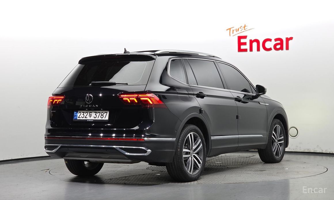 Tiguan Allspace 2.0 TSI Prestige 3