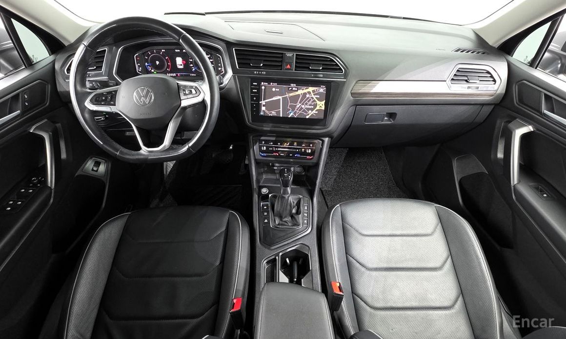 Tiguan Allspace 2.0 TSI Prestige 8